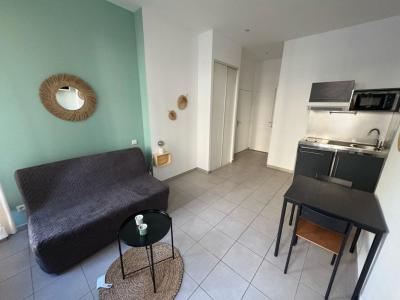 photo For rent Apartment MARSEILLE-2EME-ARRONDISSEMENT 13