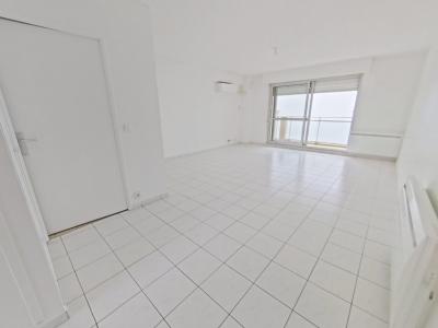 Location Appartement 4 pièces CLICHY 92110