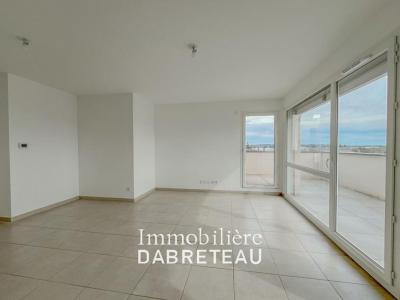 Vente Appartement VAULX-EN-VELIN  69