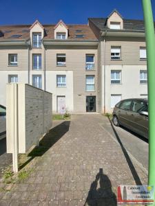 photo For rent Apartment LONGUEAU 80