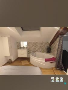 photo For rent Apartment SAINT-ETIENNE 42