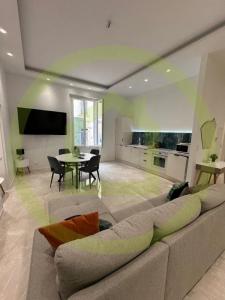 Vente Appartement 4 pices CANNES 06400