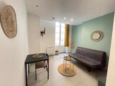 photo For rent Apartment MARSEILLE-2EME-ARRONDISSEMENT 13