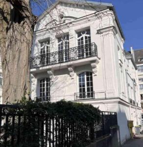 Vente Prestige MONTROUGE 92120