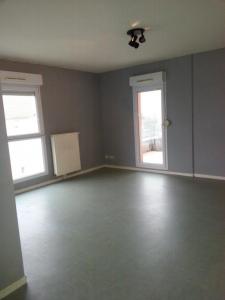 photo For rent Apartment VALDOIE 90