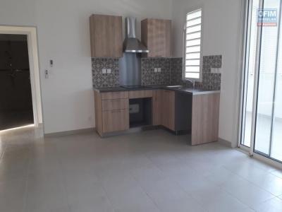 Location Appartement PORT 97420