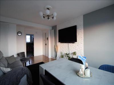 For rent Apartment MONTMORENCY  95