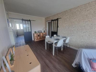 For rent Apartment CHAUMONT 