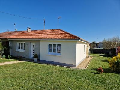 For sale House LOUPE  28