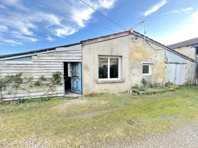 For rent House PUGNAC  33