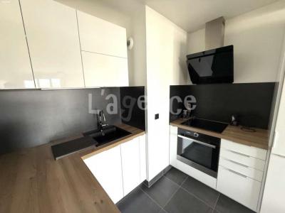 For sale Apartment CLAYE-SOUILLY 