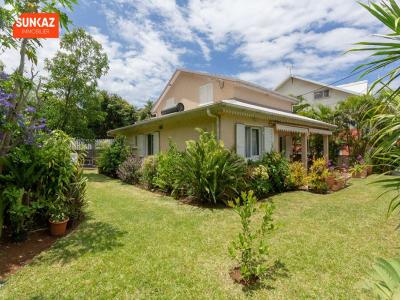 Location Maison 6 pièces SAINT-PIERRE 97410