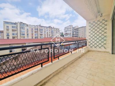Vente Appartement 3 pièces MARSEILLE-8EME-ARRONDISSEMENT 13008