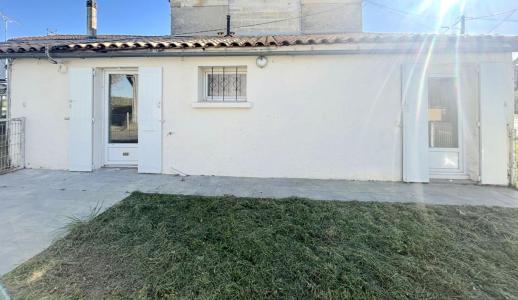 For rent House PUGNAC  33