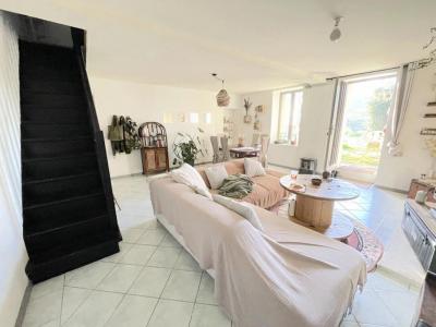 For rent House PUGNAC  33