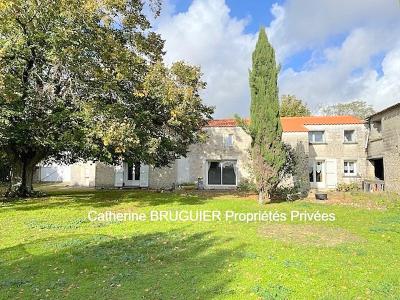 Vente Maison 5 pièces FERRIERES 17170