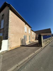 photo For sale House VAUCONCOURT-NERVEZAIN 70