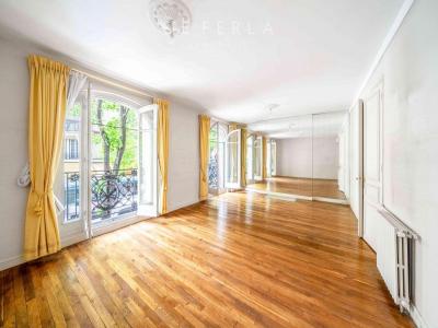 Vente Appartement 4 pièces PARIS-15EME-ARRONDISSEMENT 75015