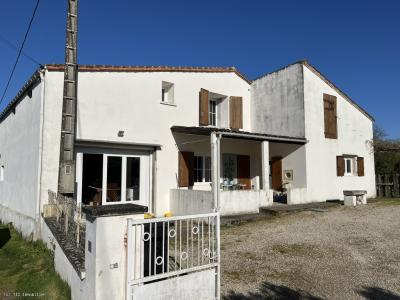 Vente Maison 6 pices CIVRAY 86400