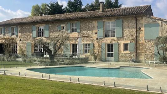 Vente Maison 7 pices MOURIES 13890
