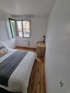 photo For rent Apartment PARIS-19EME-ARRONDISSEMENT 75