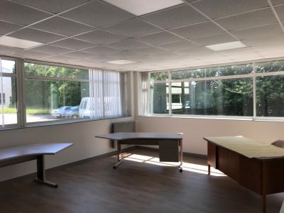 photo For rent Box office QUIMPER 29