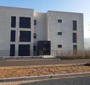 For rent Apartment ARBRESLE  69