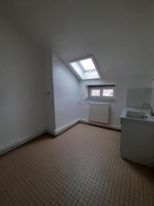 photo For rent Apartment LURE 70