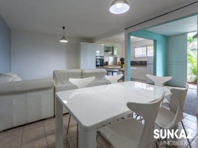 photo For rent Apartment SAINT-PIERRE 974