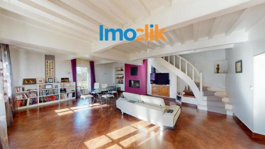 photo For sale Prestigious house SALAGNON 38