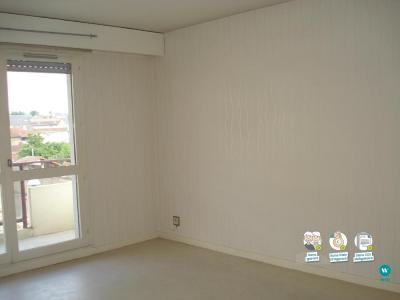photo For rent Apartment LIMOGES 87