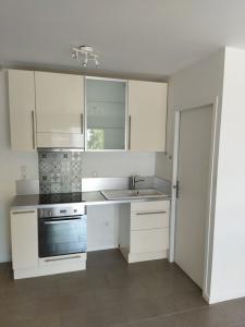 photo For rent Apartment BORDEAUX 33