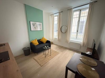 photo For rent Apartment MARSEILLE-2EME-ARRONDISSEMENT 13