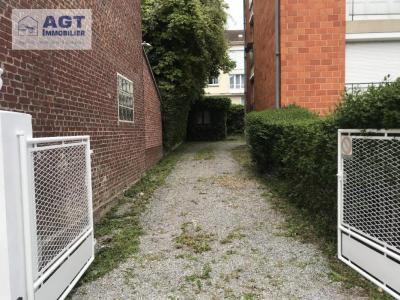 photo For rent Parking BEAUVAIS 60