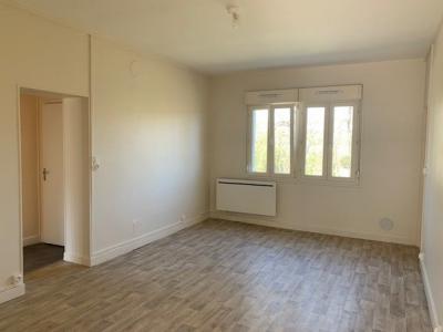 Location Appartement 3 pièces VILLE-SOUS-LA-FERTE 10310