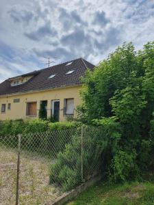 Vente Immeuble ROMILLY-SUR-SEINE 10100