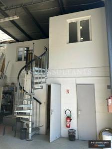 photo For rent Commerce MOTTE-SERVOLEX 73