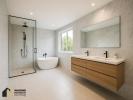 House UZES 
