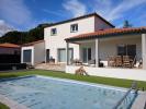 House  PROCHE CENTRE VILLAGE