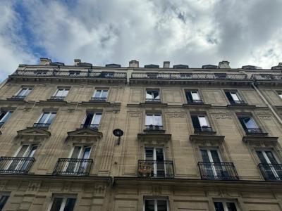 Location Appartement 2 pièces PARIS-17EME-ARRONDISSEMENT 75017
