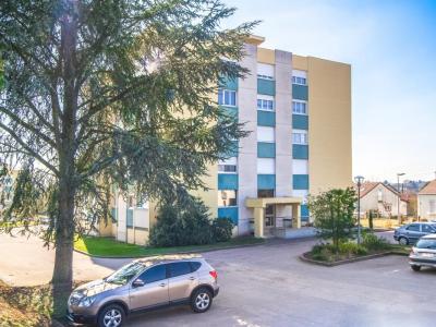 photo For rent Apartment CREUSOT 71