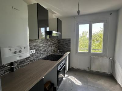 photo For rent Apartment ROANNE 42