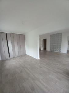 For rent Apartment VALMONT
