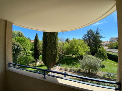 For rent Apartment AVIGNON 