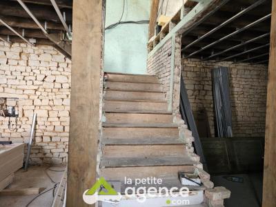 For sale House SAINT-DENIS-DE-PALIN 