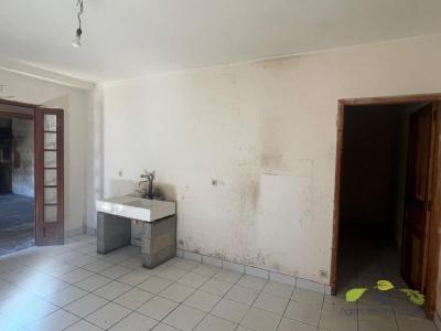 For sale House SAINT-HILAIRE-LES-COURBES 