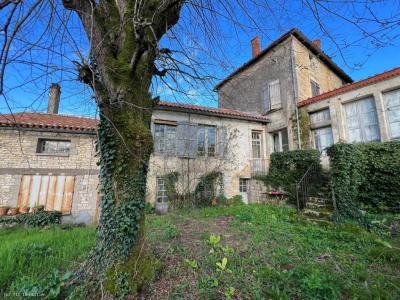 Vente Maison 7 pices RUFFEC 16700