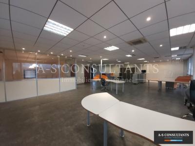 photo For rent Box office SALAISE-SUR-SANNE 38