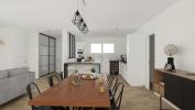 House AIRAN VALAMBRAY