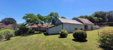 House  DANS UN HAMEAU